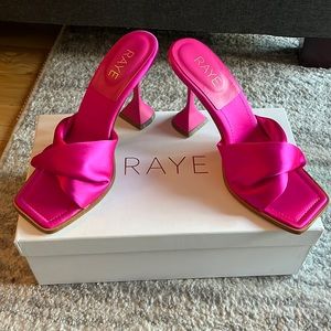 BRAND NEW RAYE heels- never worn